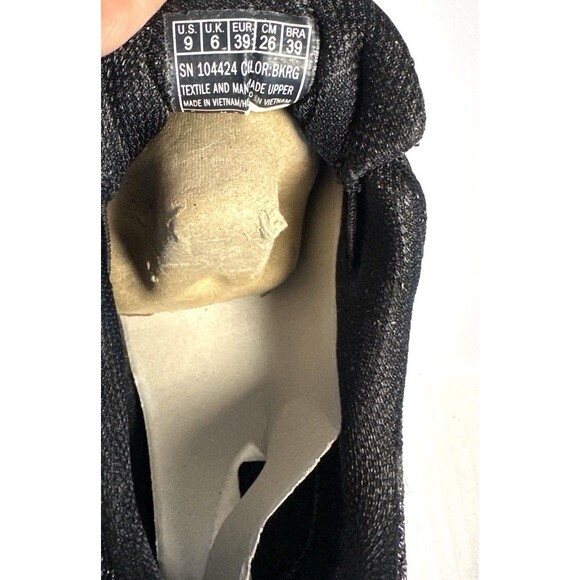 Skechers Women’s Size 9 Black Memory Foam Sneakers Machine Washable Vegan NIB - Picture 8 of 9